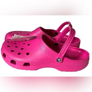 NWOT Crocs Men’s CLASSIC CLOG Sandals; hot pink size-17